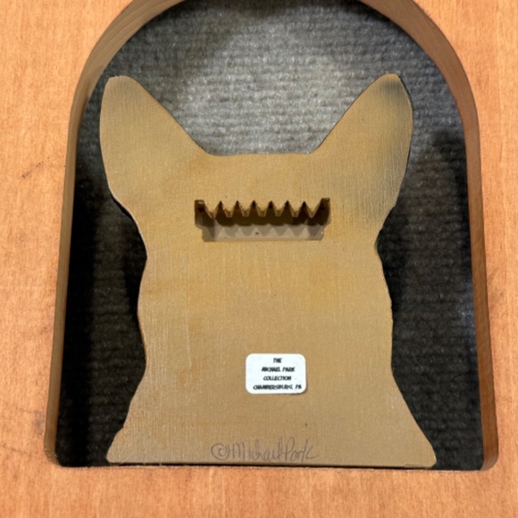 Michael Park Handmade Wooden Carved Resin German Shepard Dog Leash Holder 3 Hook - Picture 4 of 9